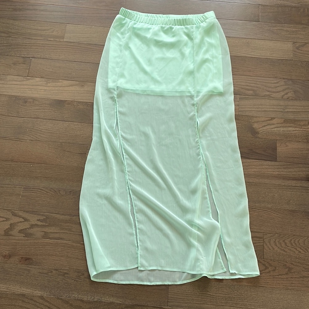Express Maxi Skirt